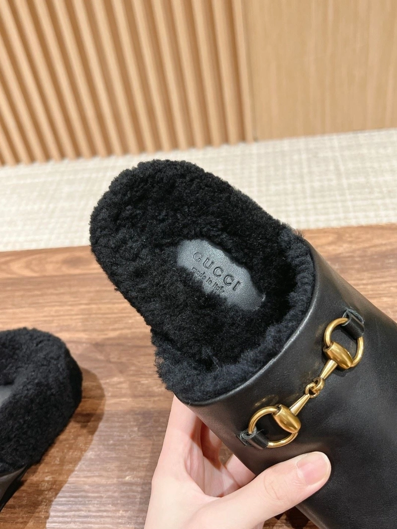 Reliable Gxccx Slippers 158720