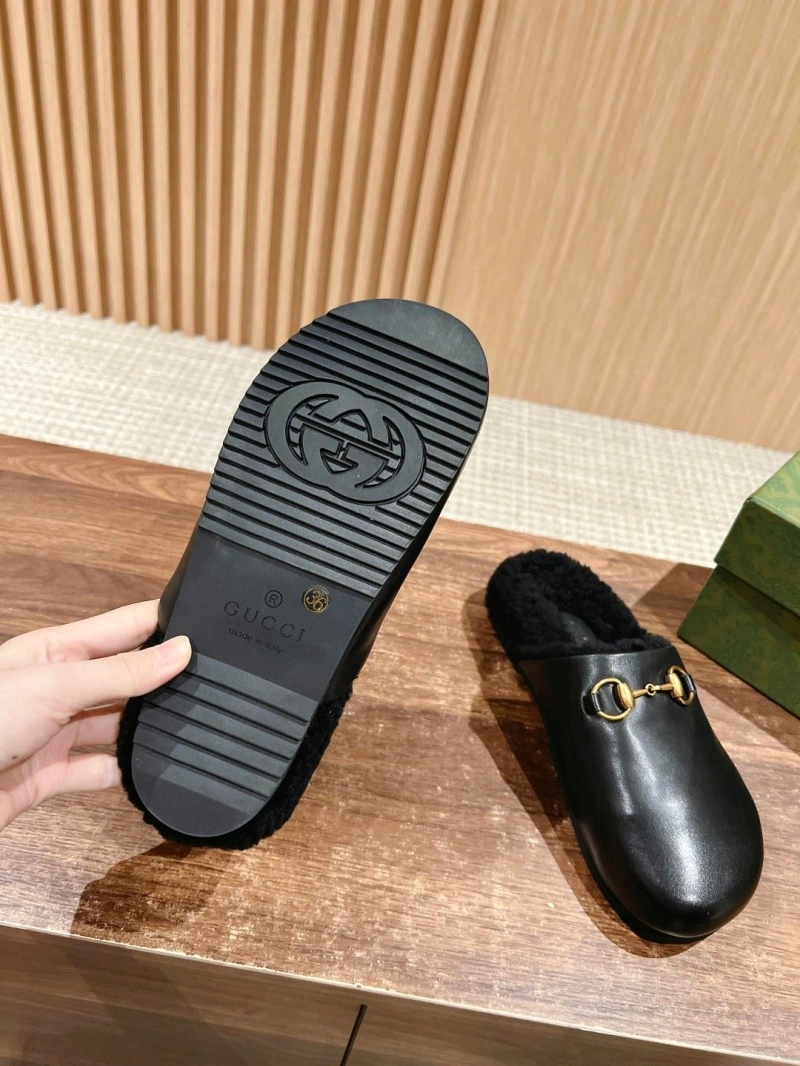 Reliable Gxccx Slippers 158720