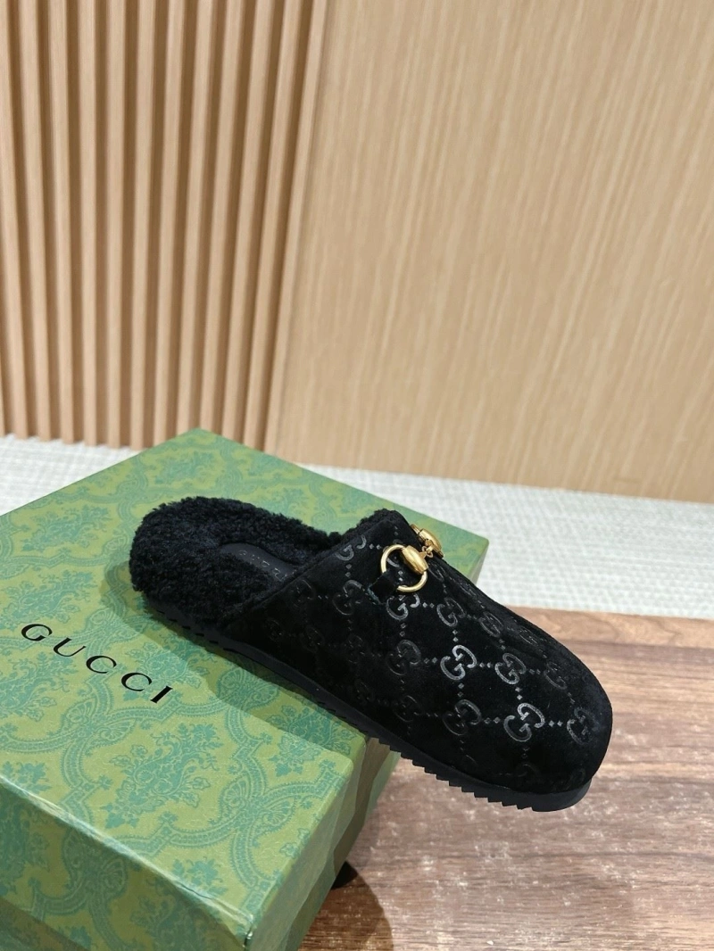 Trendsetting Gxccx Slippers 158716