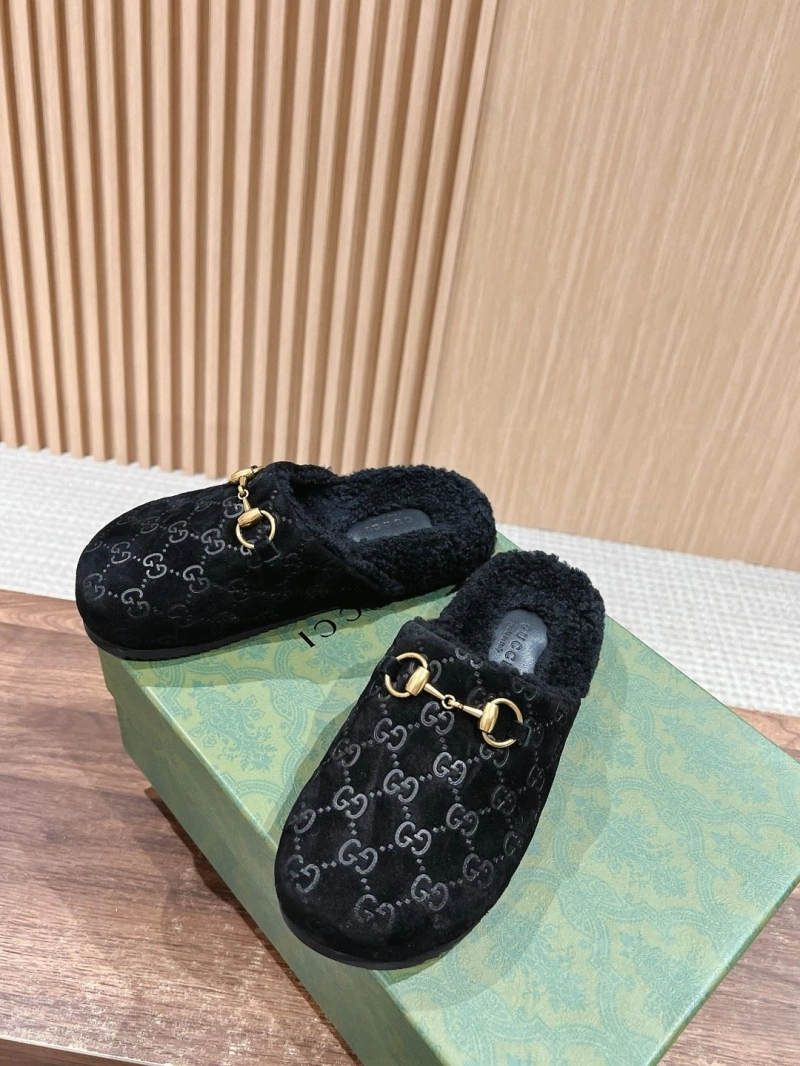 Trendsetting Gxccx Slippers 158716