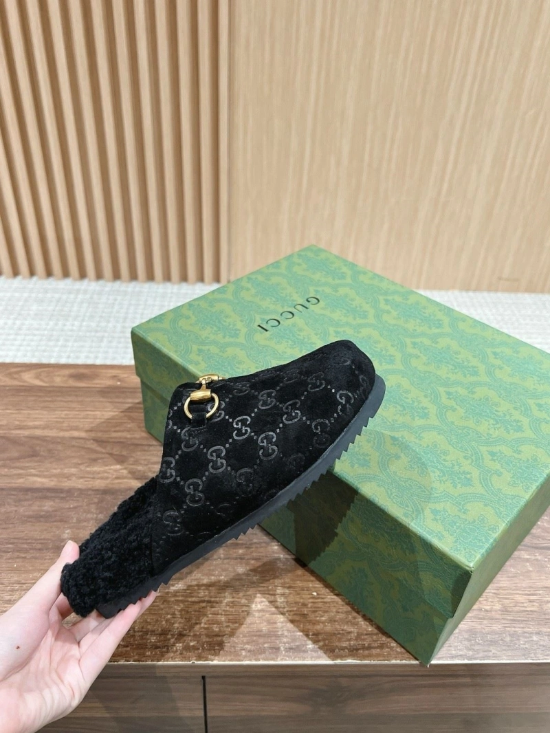 Trendsetting Gxccx Slippers 158716