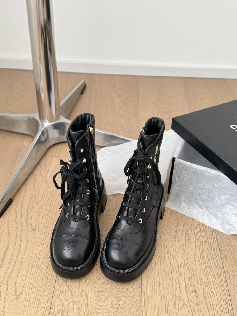 Bold Chxnxl Boots 125161