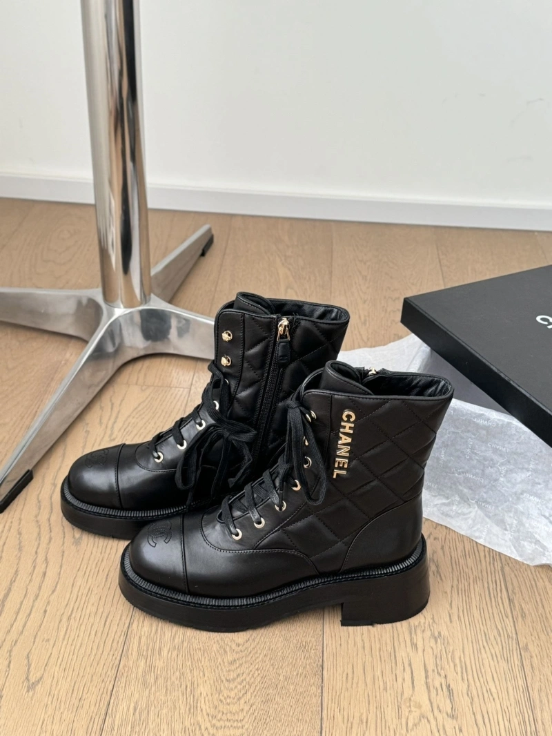 Bold Chxnxl Boots 125161