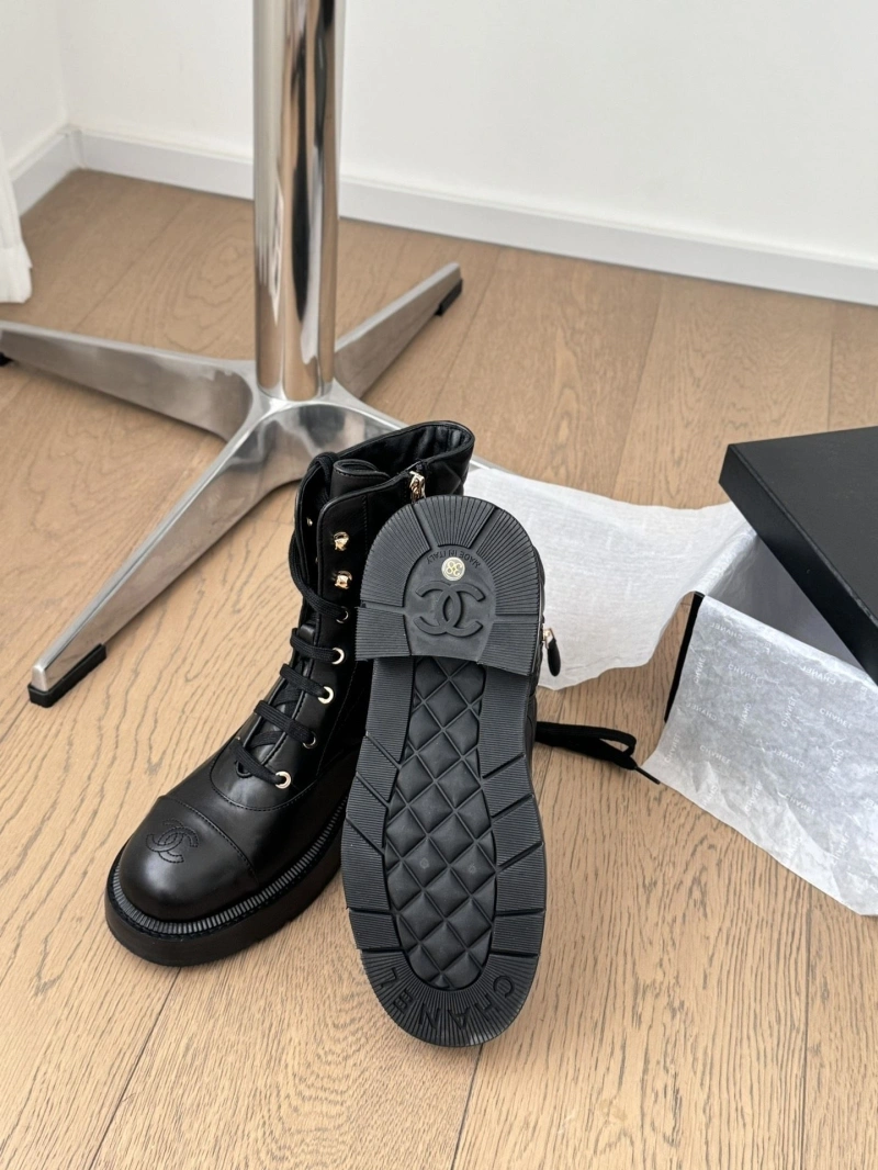 Bold Chxnxl Boots 125161