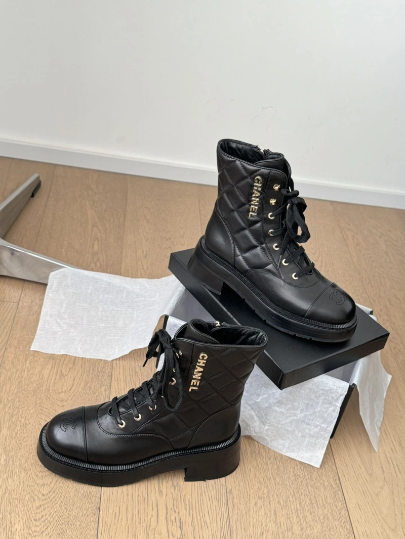 Bold Chxnxl Boots 125161