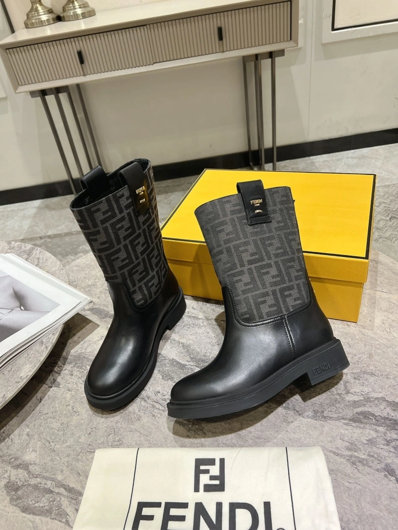 Minimalist Gxccx Boots 159182