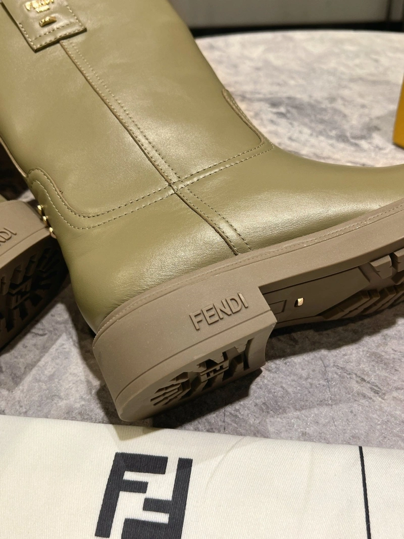 Fashionable Gxccx Boots 159177
