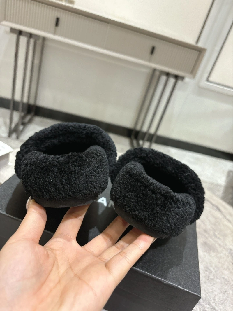 Chxnxl Slippers UrbanStyle 124126