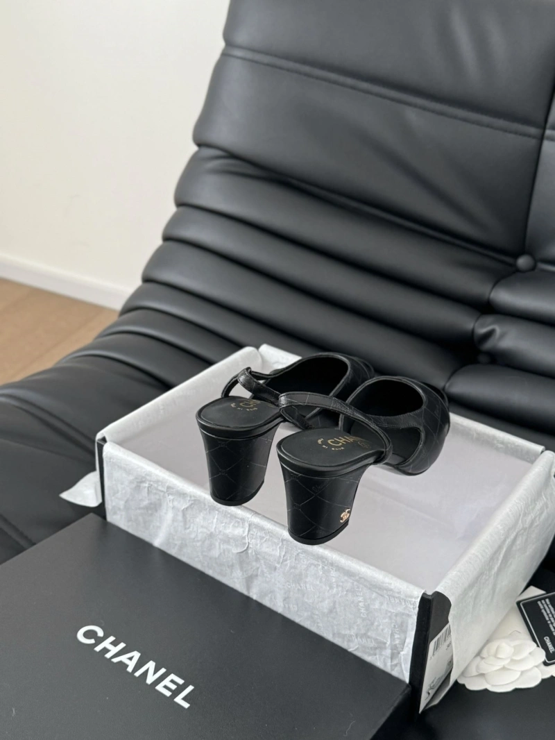 Chxnxl Sandals Sleek 124303