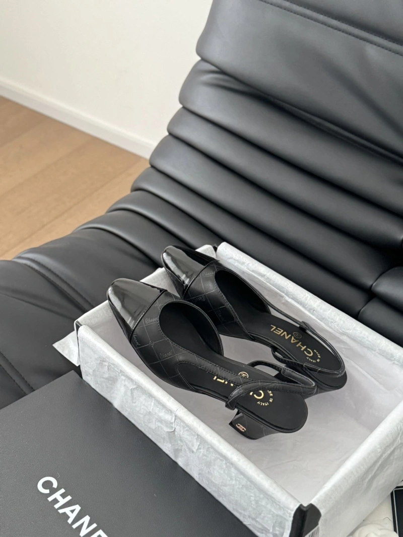 Chxnxl Sandals Sleek 124303