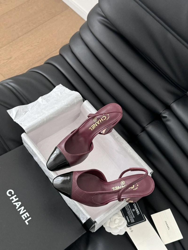 Elegant Chxnxl Sandals 124284