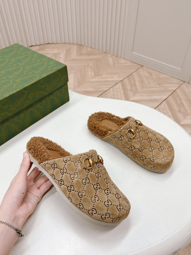 Gxccx Slippers Bright 158714