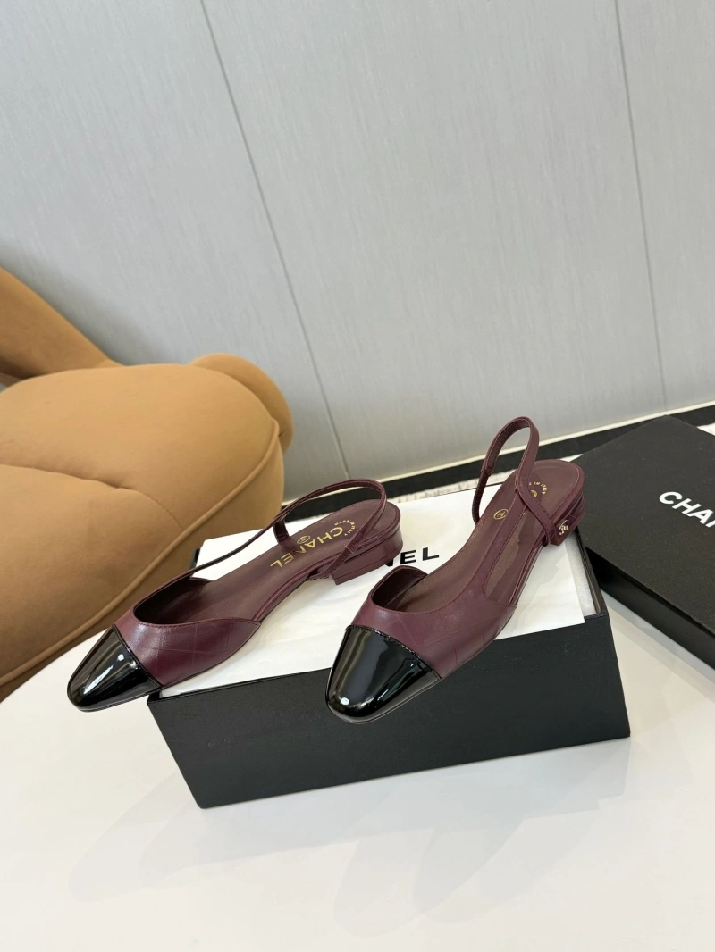 DailyWear Chxnxl Sandals 124290