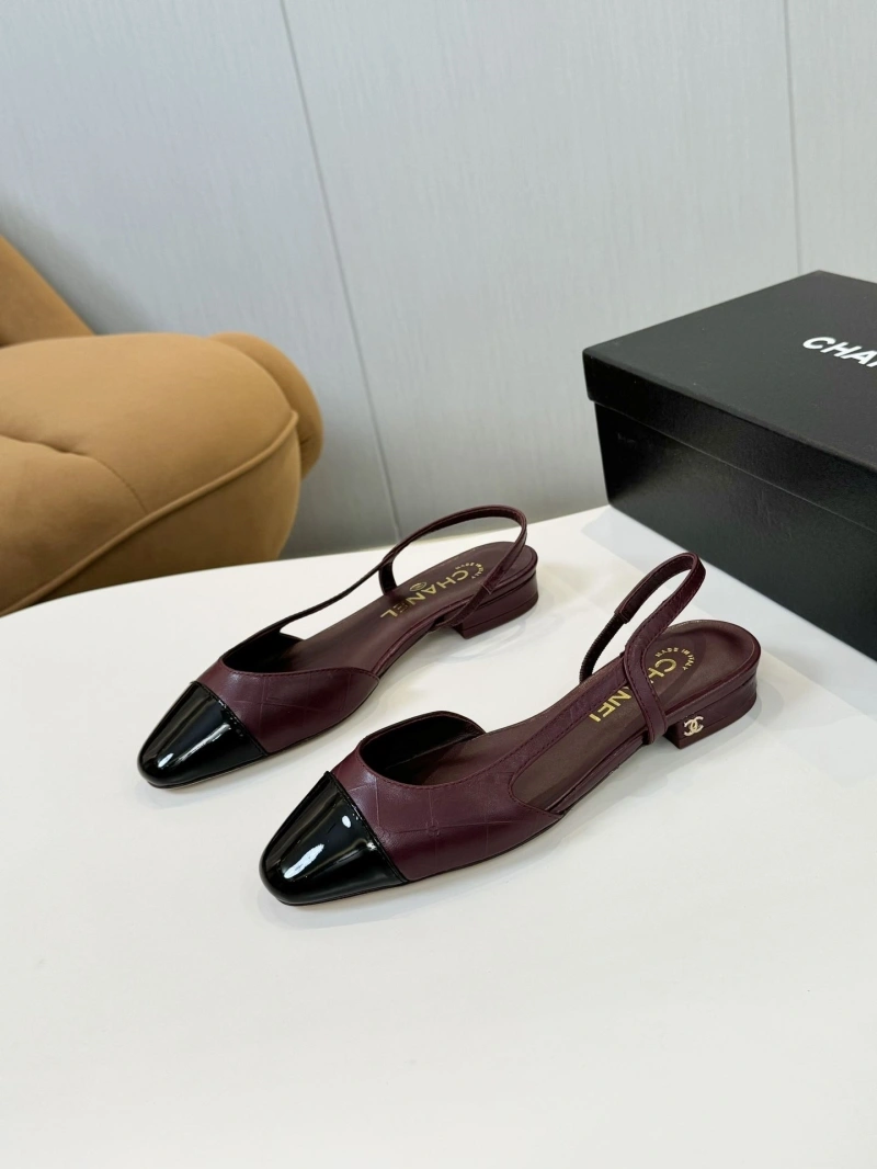 DailyWear Chxnxl Sandals 124290