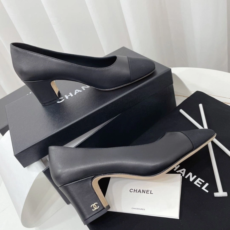 Lightweight Chxnxl Flat Shoes 124642
