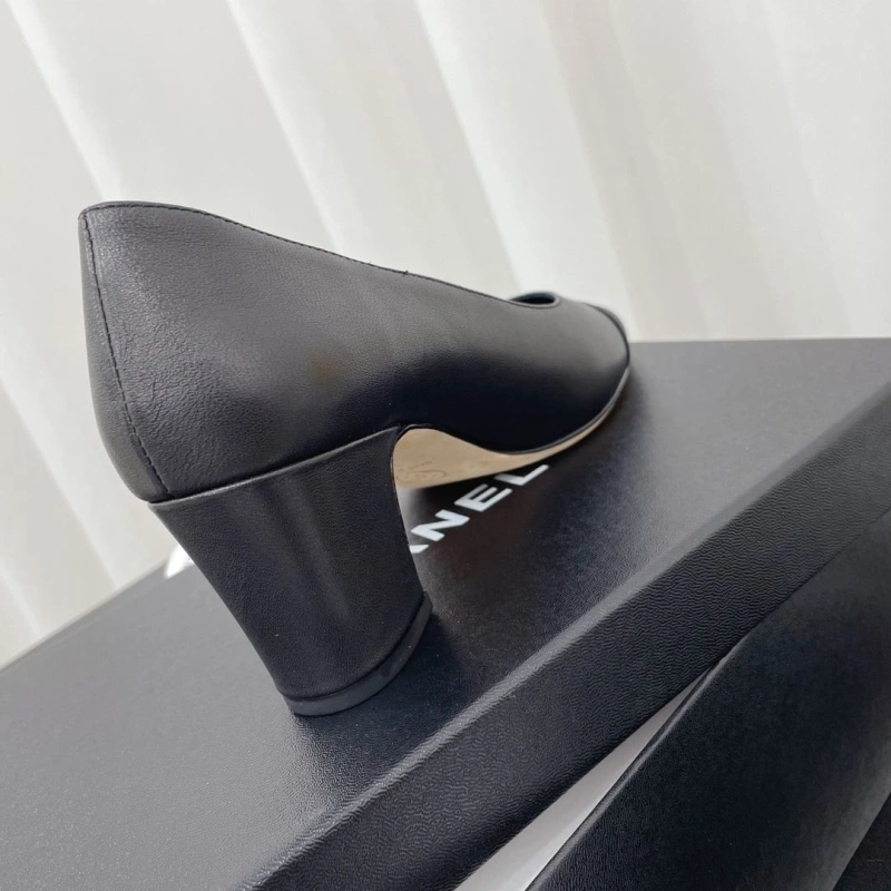Lightweight Chxnxl Flat Shoes 124642