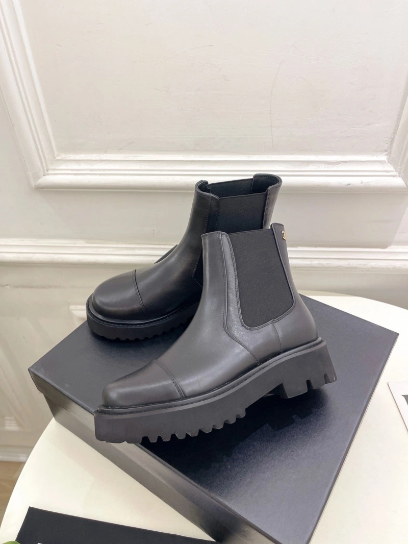 Trendy Chxnxl Boots 125160