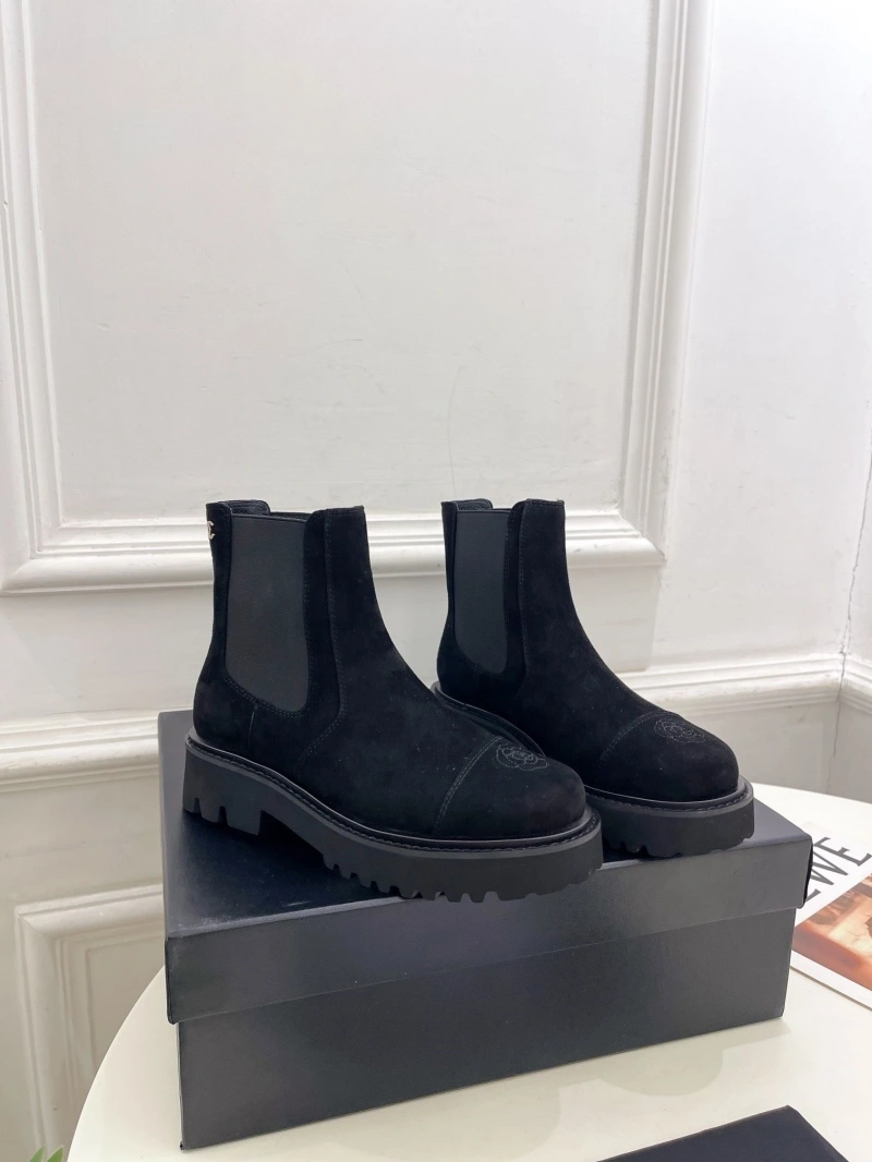 Reliable Chxnxl Boots 125167