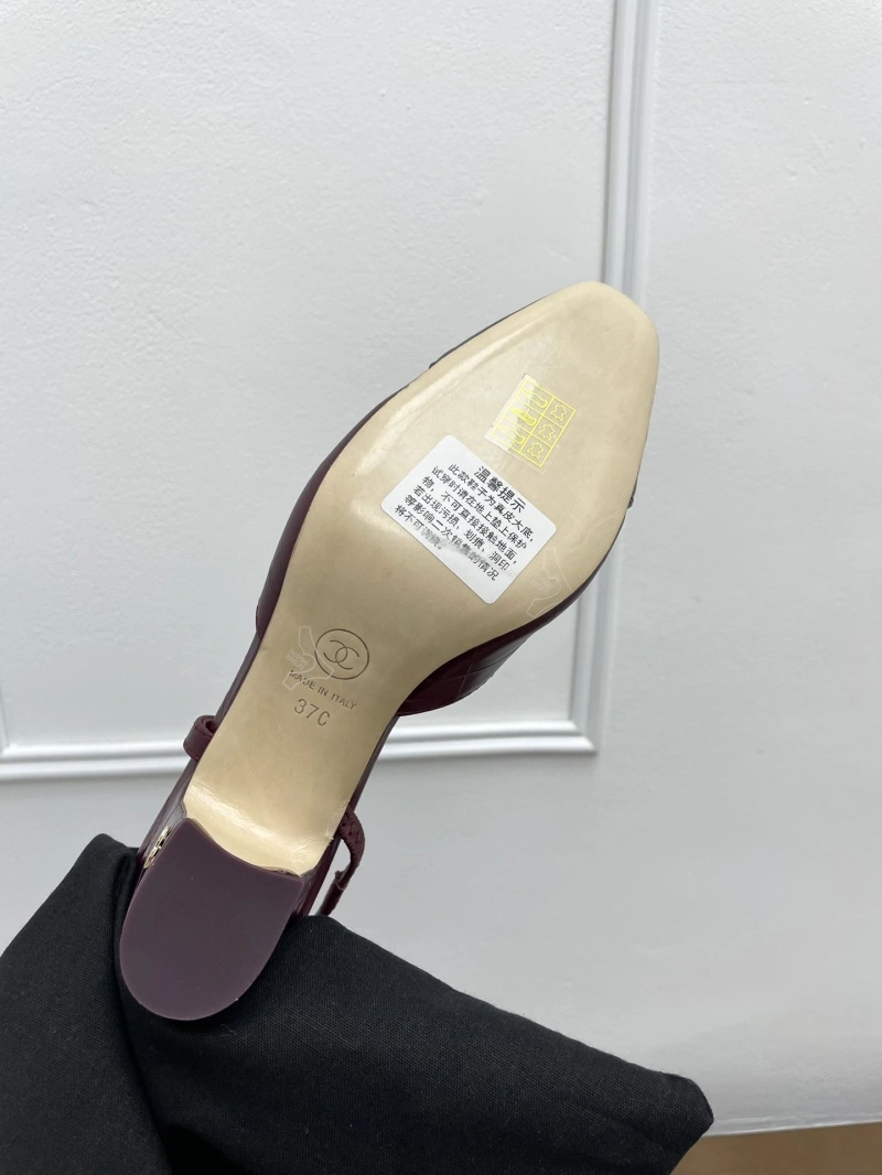 ModernLook Chxnxl Sandals 124274