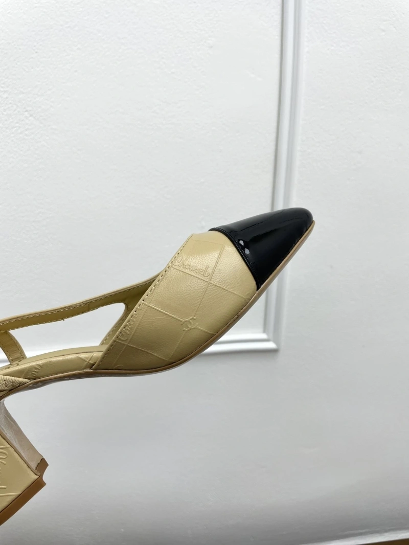 Fashionable Chxnxl Sandals 124271