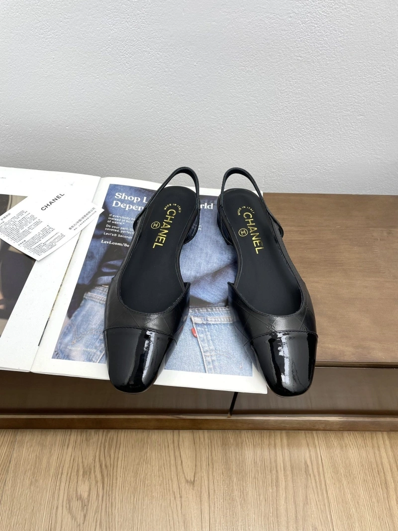 Durable Chxnxl Sandals 124266