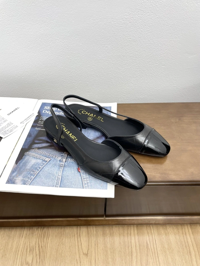 Durable Chxnxl Sandals 124266