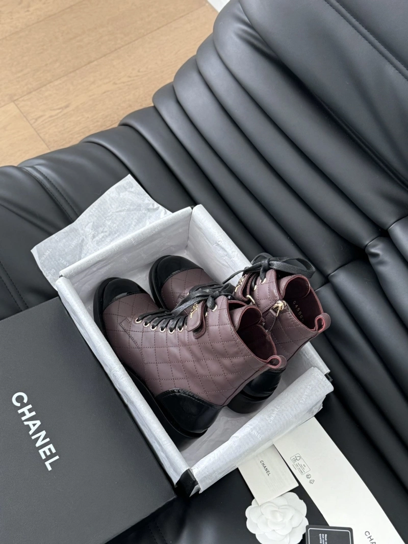Trendsetting Chxnxl Boots 125163