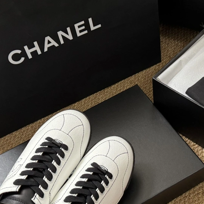 Bold Chxnxl Casual Shoes 124860