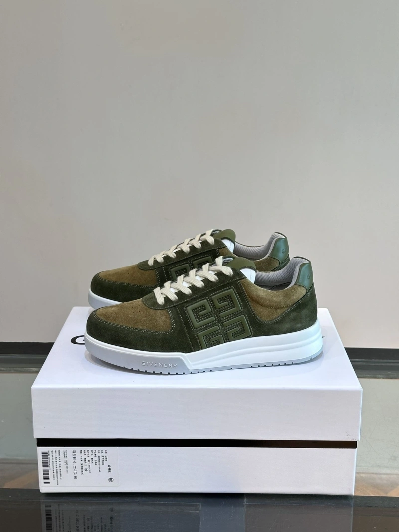 Versatile Gxvxnchy Sneakers 153288