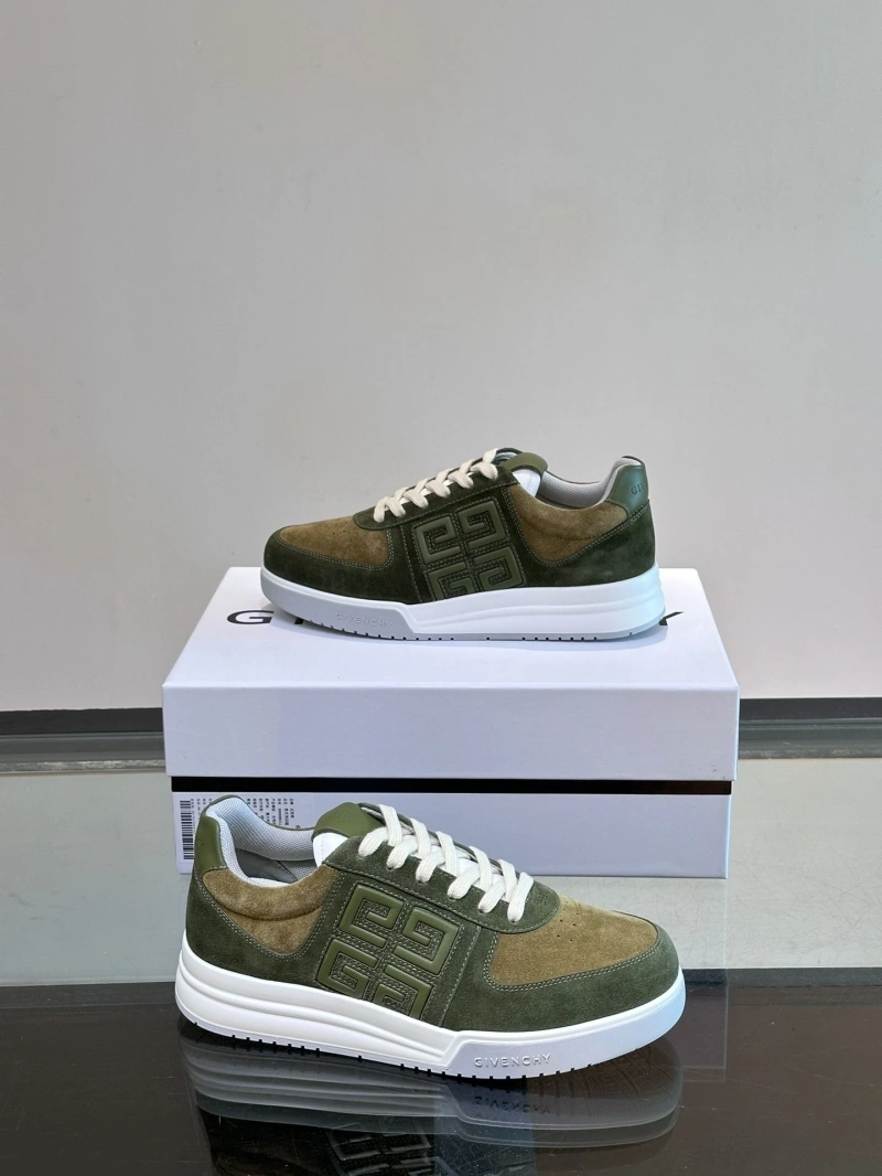 Versatile Gxvxnchy Sneakers 153288
