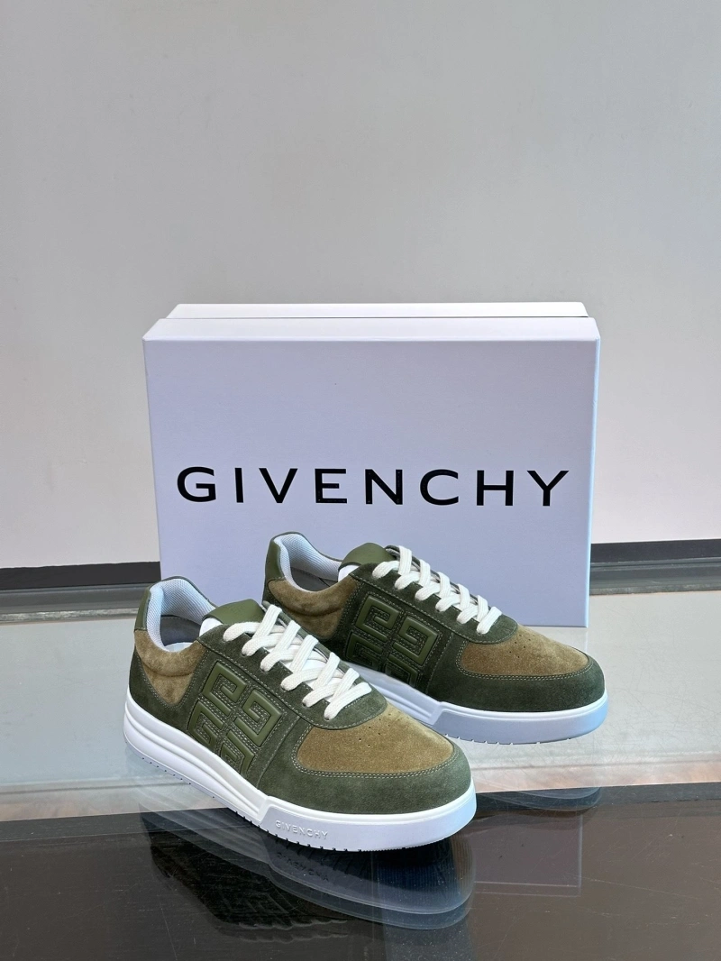 Versatile Gxvxnchy Sneakers 153288