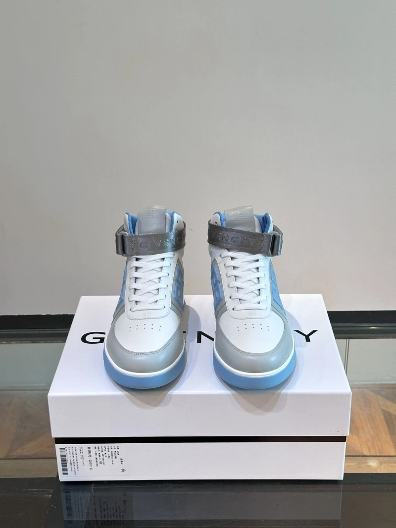 Fashionable Gxvxnchy Sneakers 153293