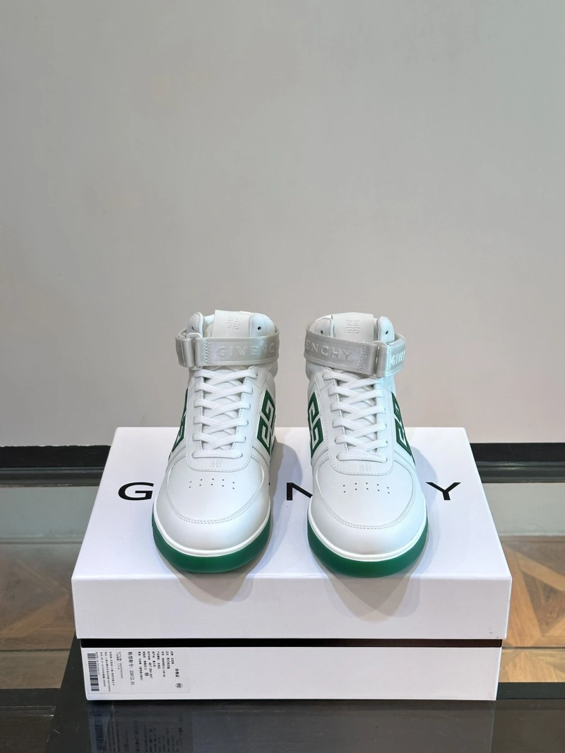 Trendy Gxvxnchy Sneakers 153283