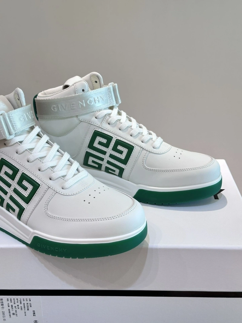 Trendy Gxvxnchy Sneakers 153283