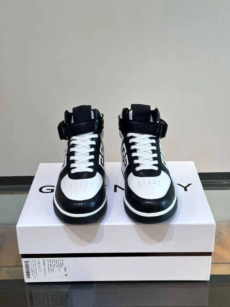 UrbanStyle Gxvxnchy Sneakers 153287