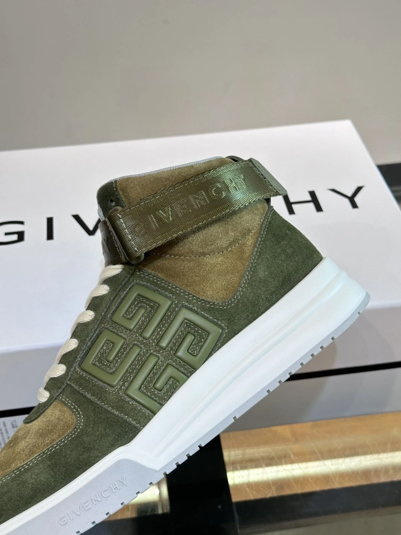 Trendy Gxvxnchy Sneakers 153284