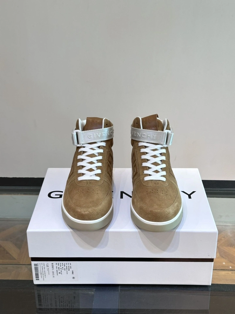 Gxvxnchy Sneakers Popular 153295