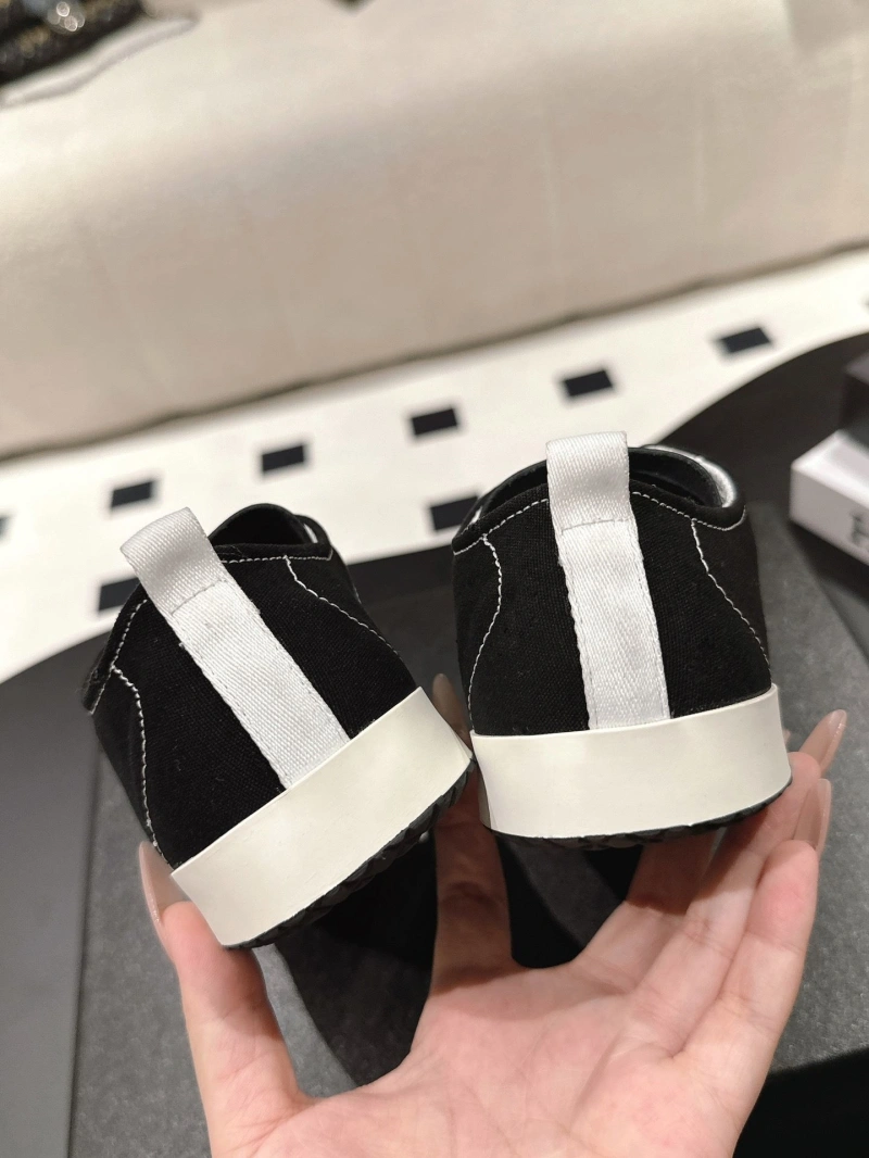 Stylish Chxnxl Casual Shoes 124837