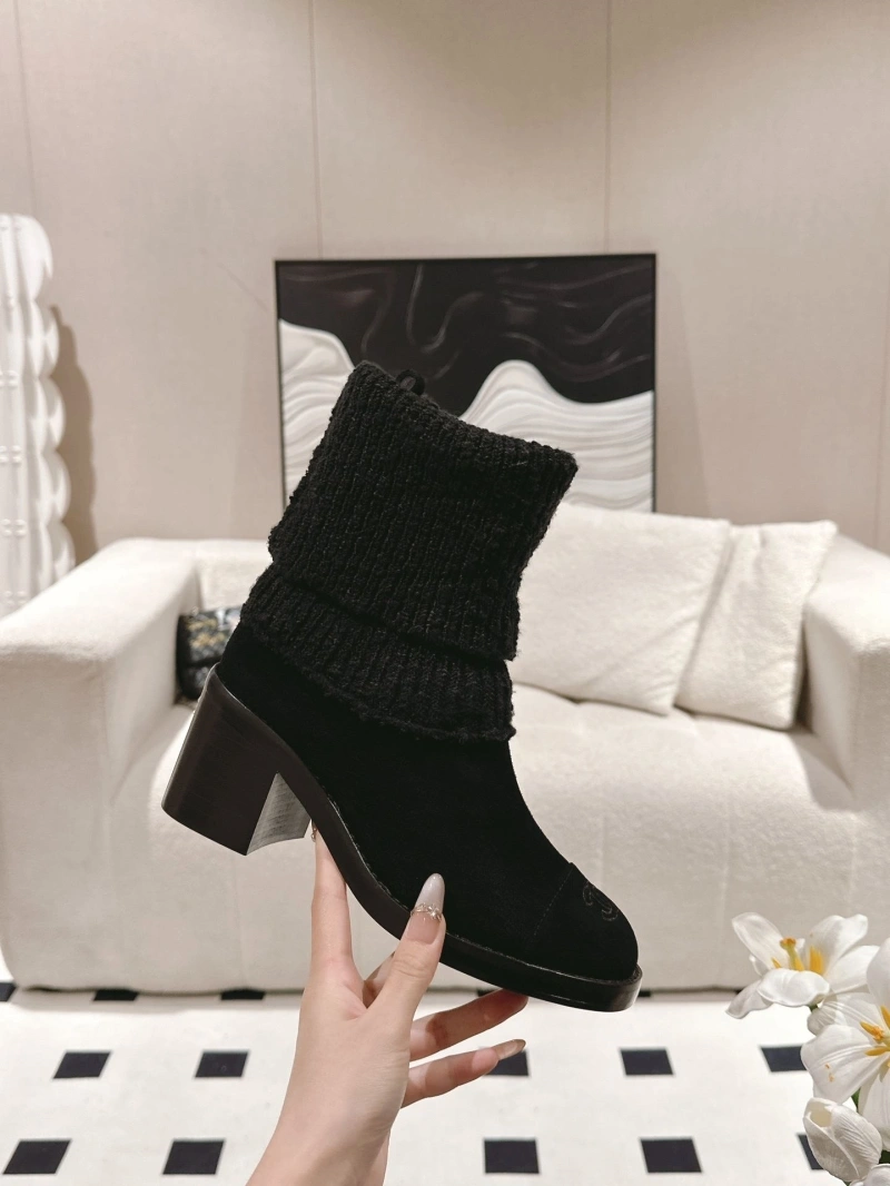 Vibrant Chxnxl Boots 125177