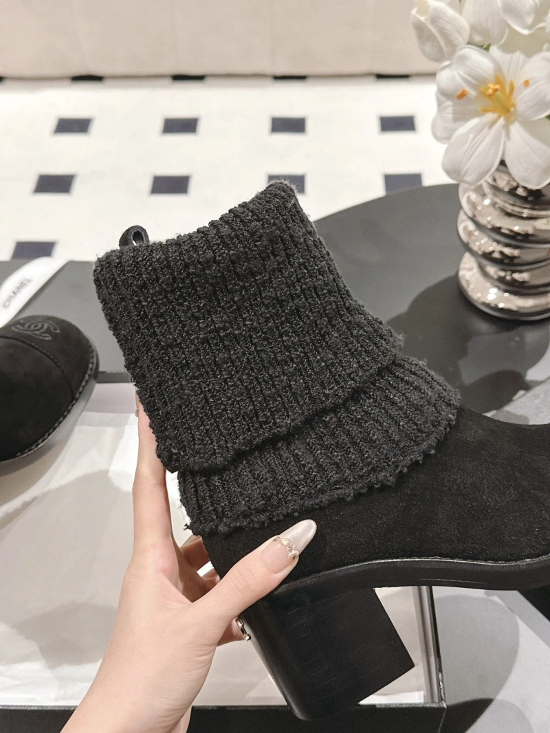 Vibrant Chxnxl Boots 125177