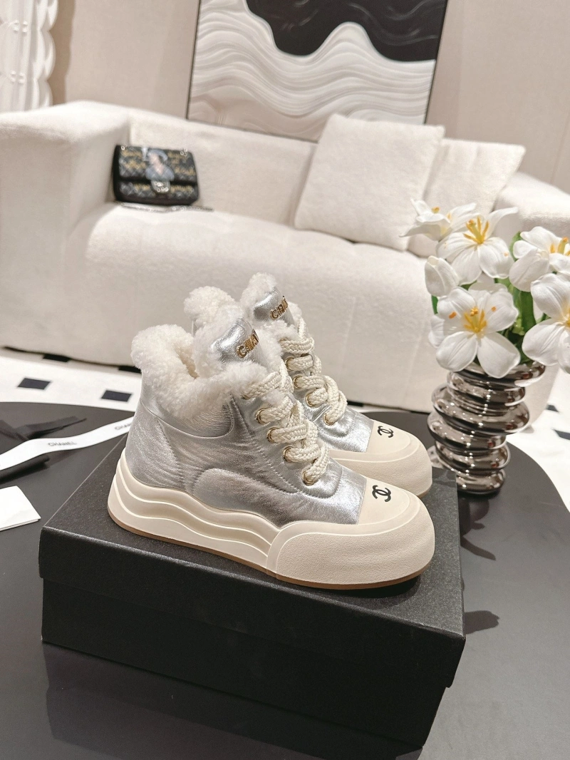 Cozy Chxnxl Boots 125166