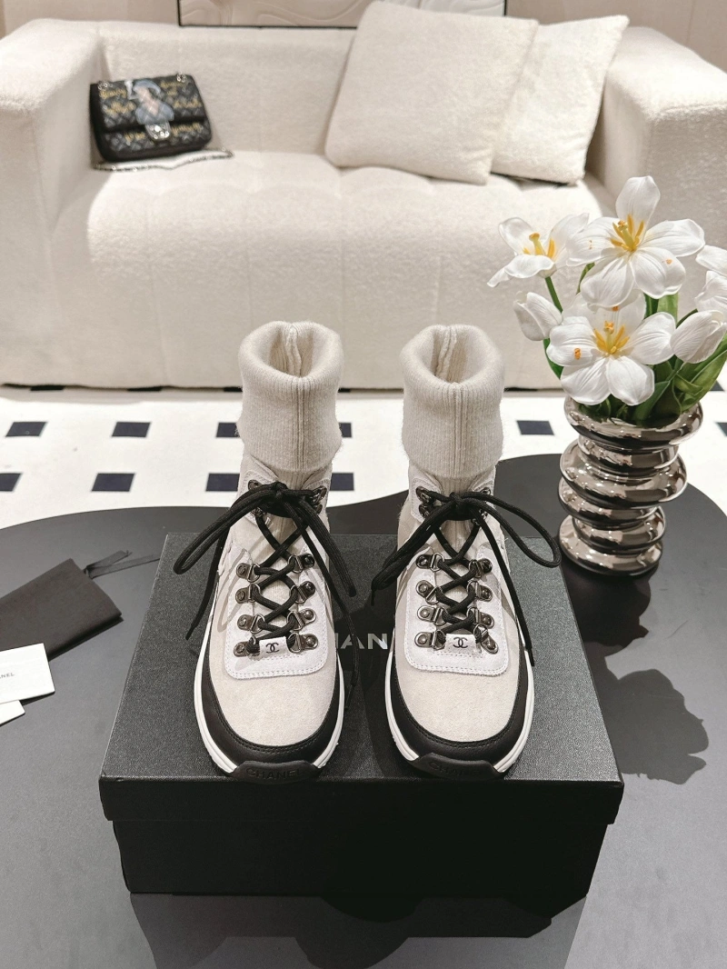 Minimalist Chxnxl Boots 125149