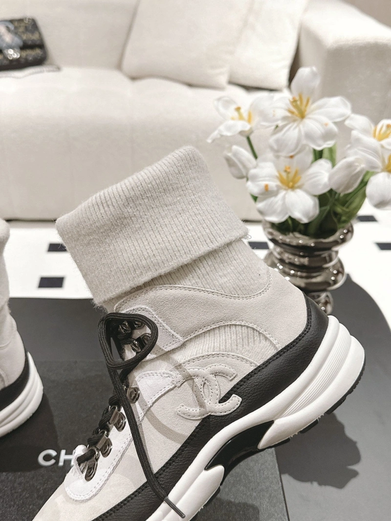 Minimalist Chxnxl Boots 125149