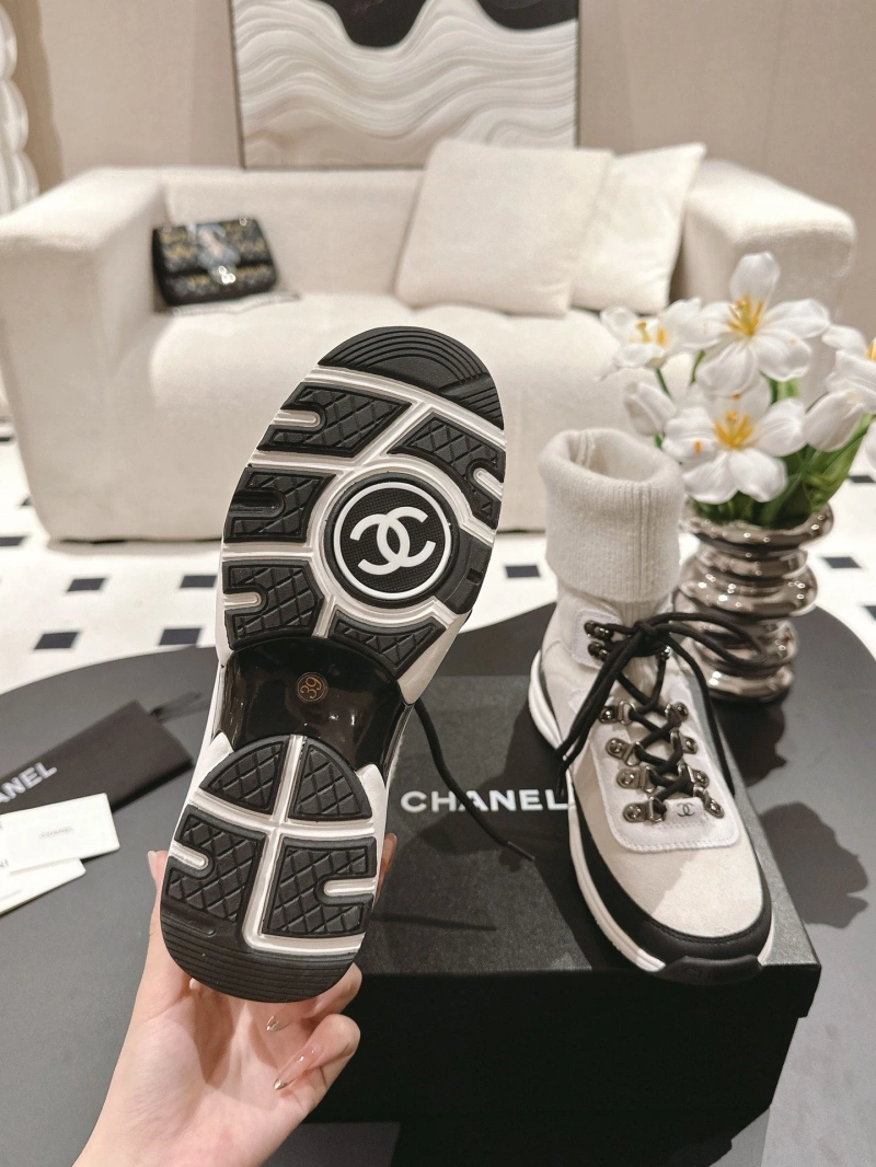 Minimalist Chxnxl Boots 125149