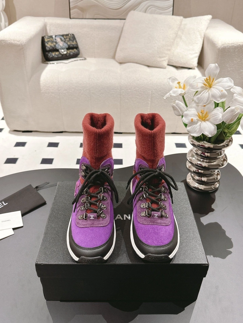 Minimalist Chxnxl Boots 125151