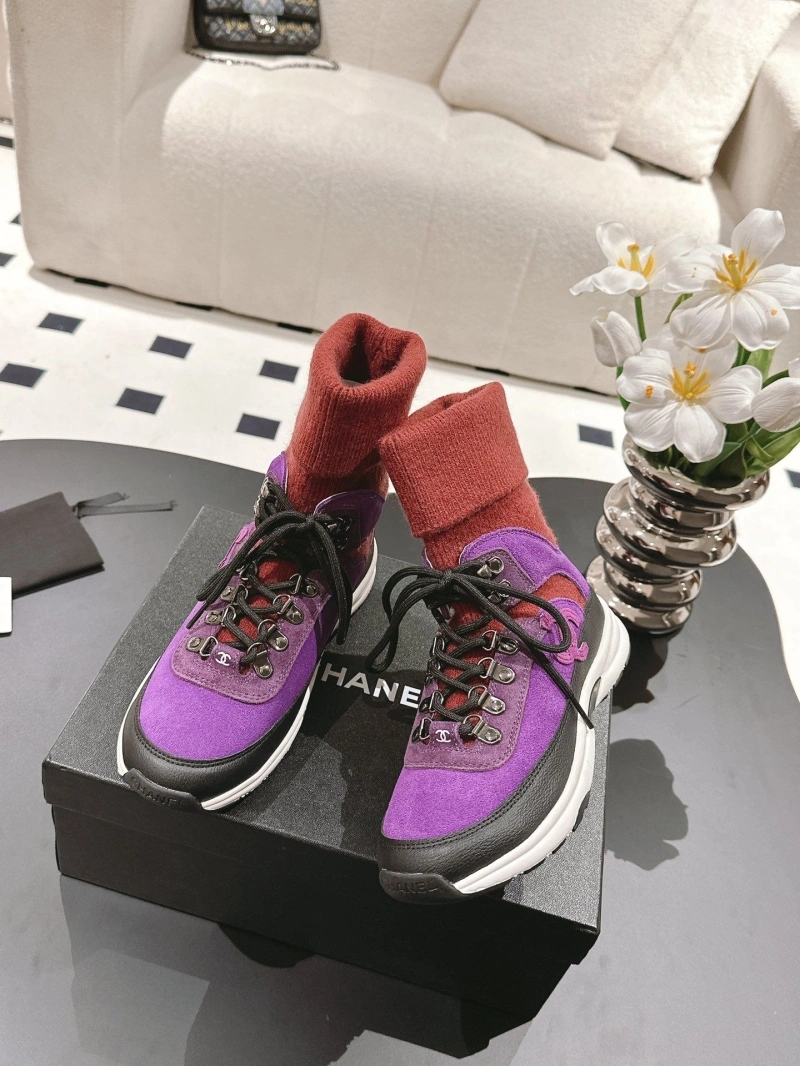 Minimalist Chxnxl Boots 125151