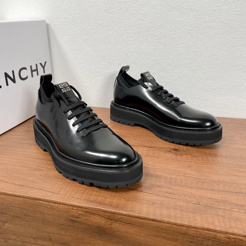 Gxvxnchy Leather Shoes WellDesigned 153300