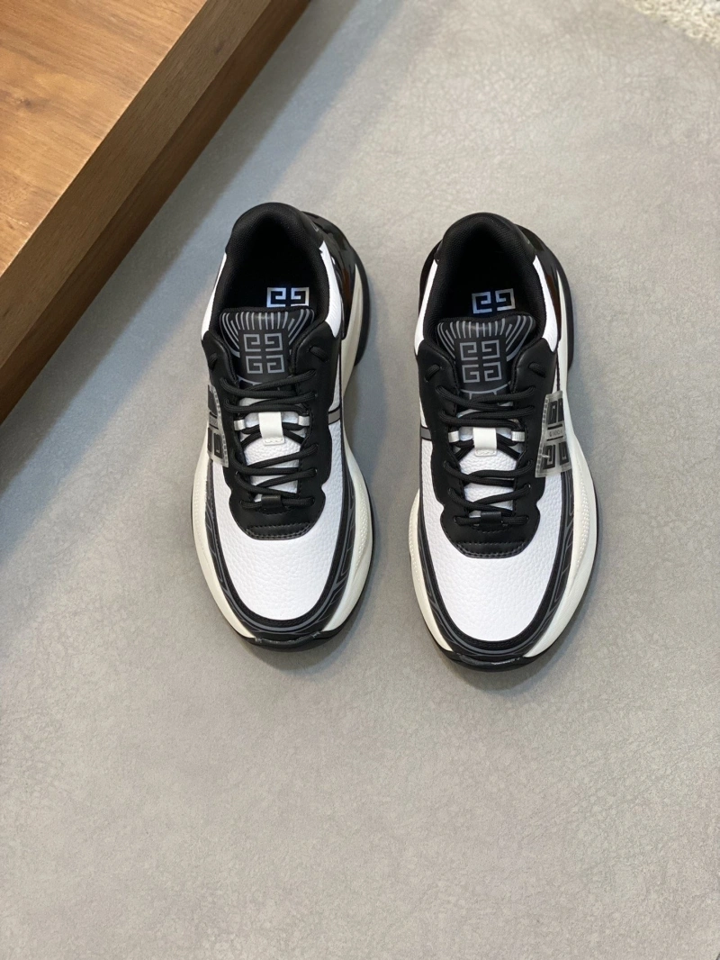 Gxvxnchy Sneakers Functional 153301
