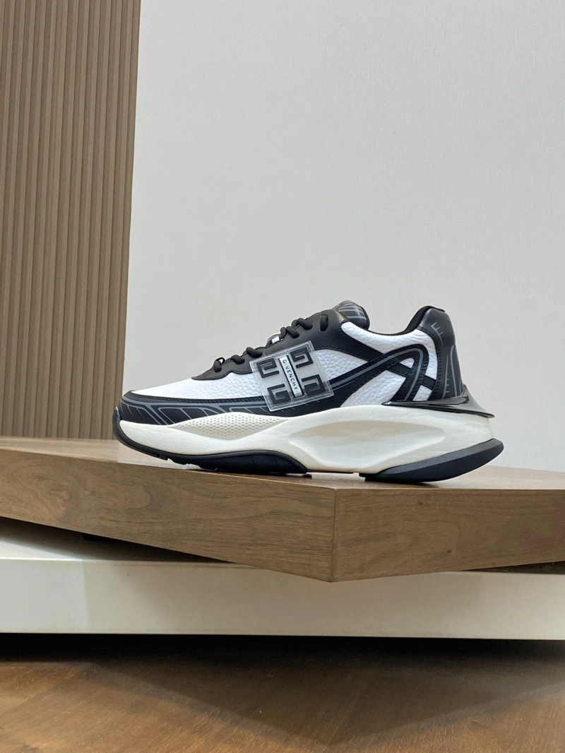Gxvxnchy Sneakers Functional 153301