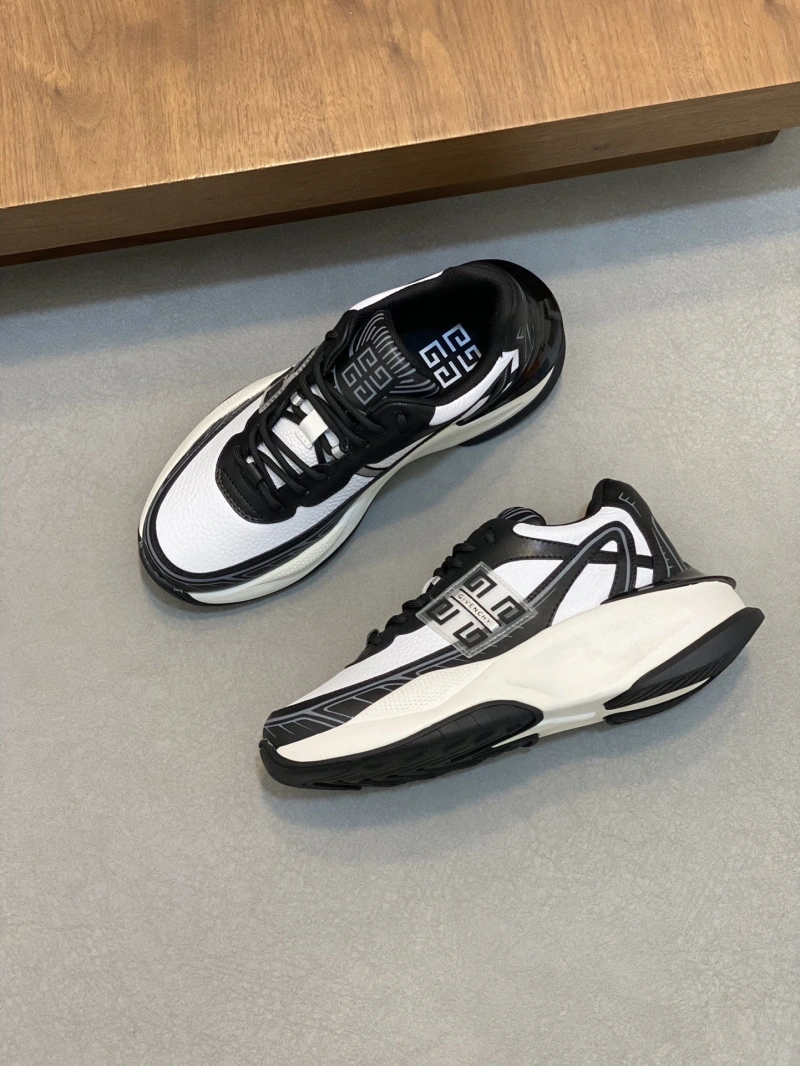 Gxvxnchy Sneakers Functional 153301
